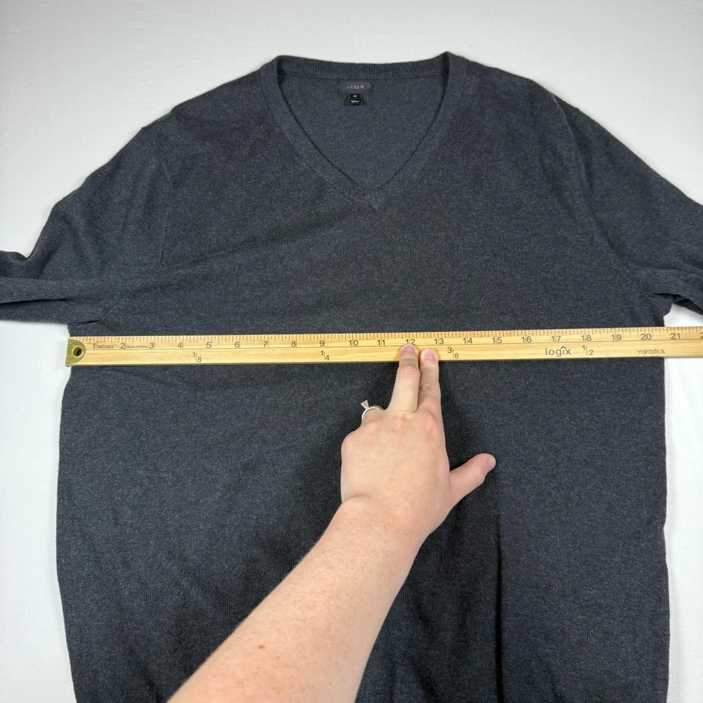 J.crew‎ cashmere blend V-Neck Sweater